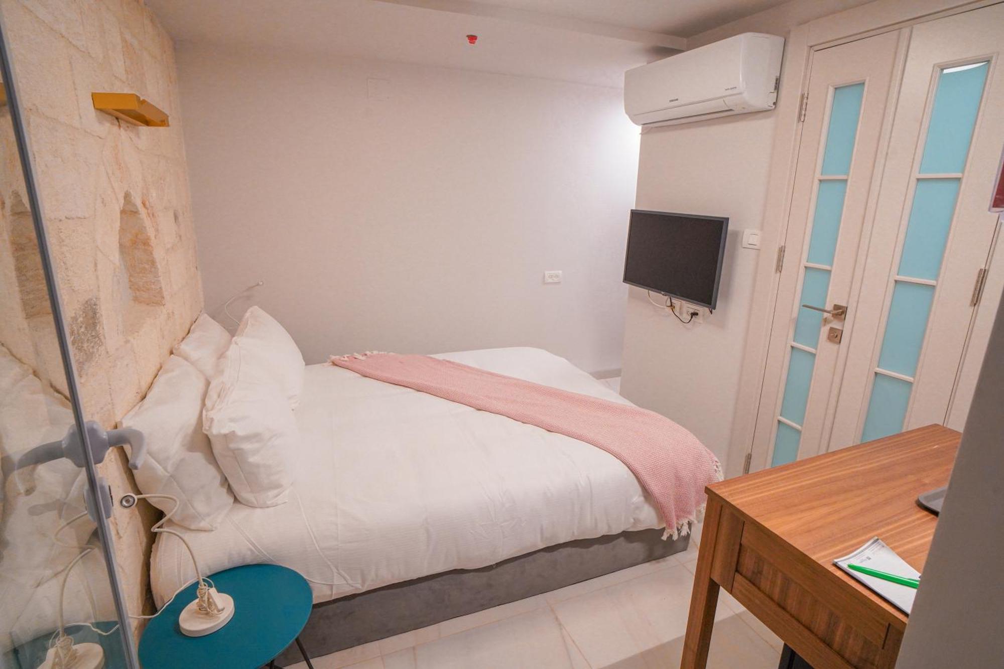 Michel House Hotel Nazareth Room photo